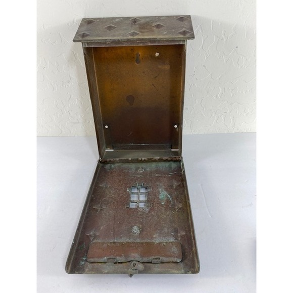 Vtg Antique Copper Wall Mount Mailbox Mission Style Patina Includes Key (Read) - Picture 6 of 12